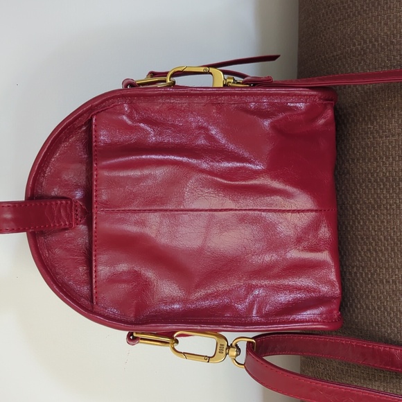 HOBO International Red Host Convertible Backpack - Picture 5 of 13